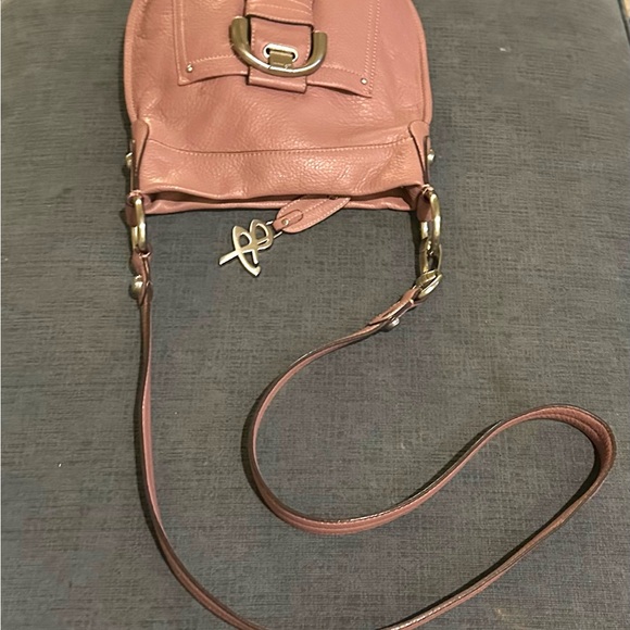 B. Makowsky Women’s Purple, Leather, Buckle, Crossbody Bag, EUC - Picture 4 of 6